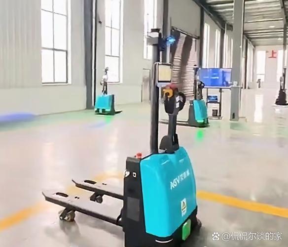 人工智能叉车 24小时不休息的“铁伙计”，到底带来了什么？